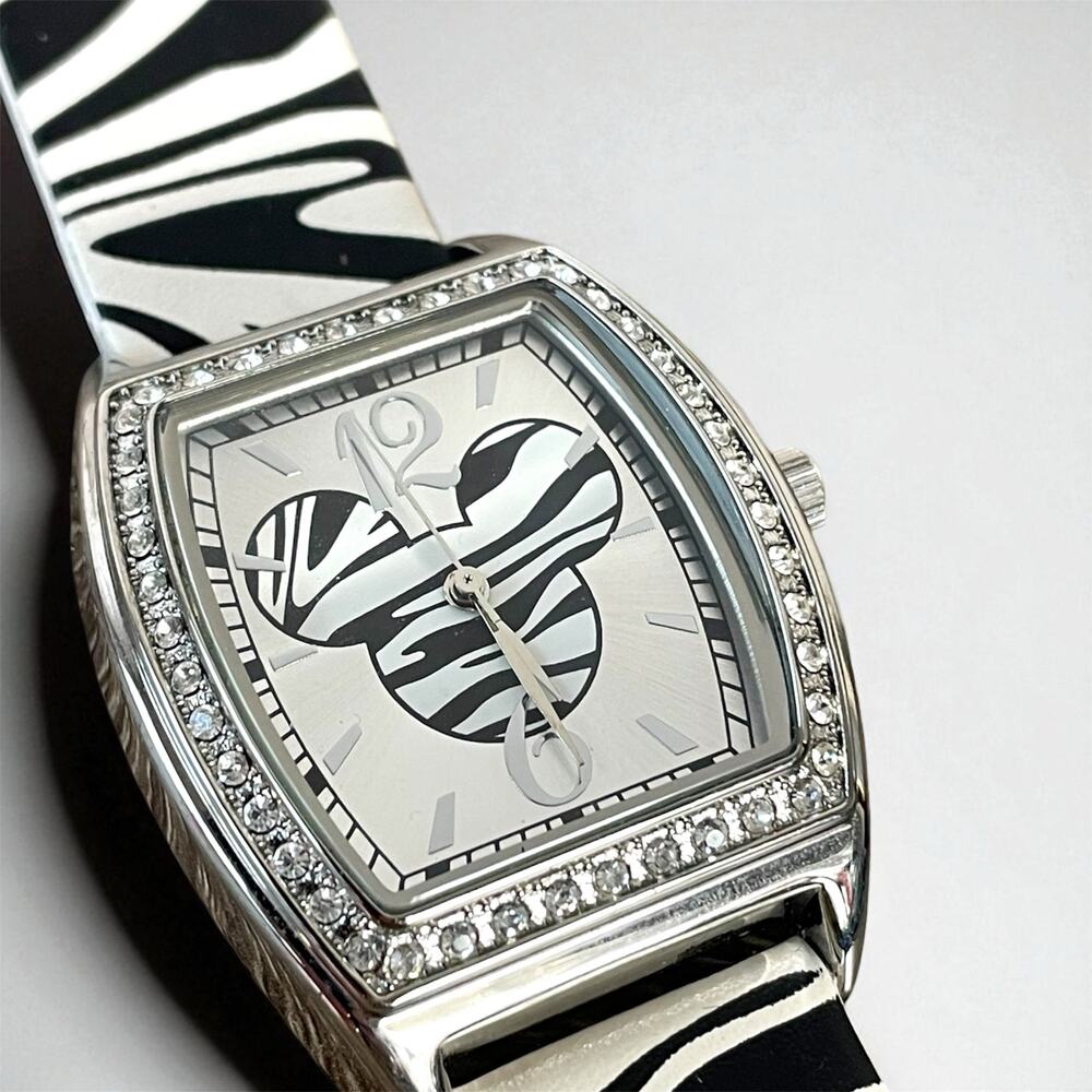 Mickey Mouse Disney Zebra Print Crystal Analog Women’s Petite‎ Wrist Watch 8”